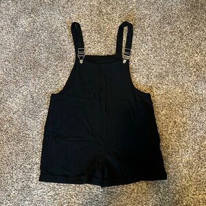 Black cotton/linen women’s overall shorts